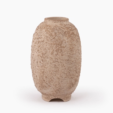 Mache vase